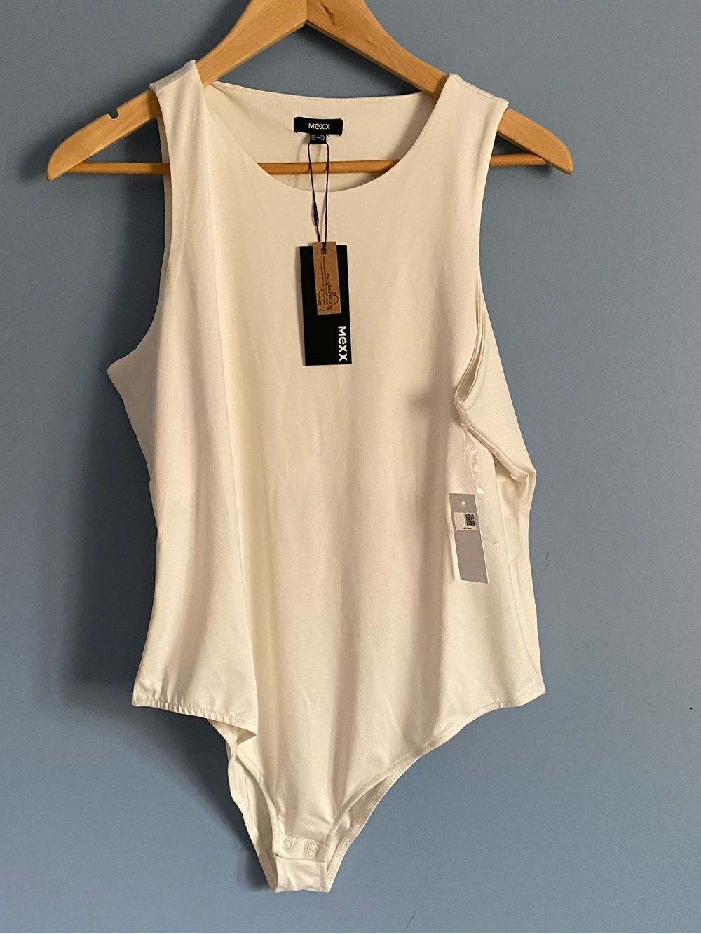 NWT MEXX Women's Ivory Sleeveless Bodysuit